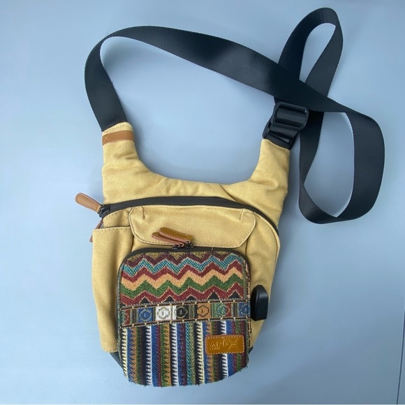 Apex tan crossbody sling travel festival bag with charger connection - Picture 14 of 15